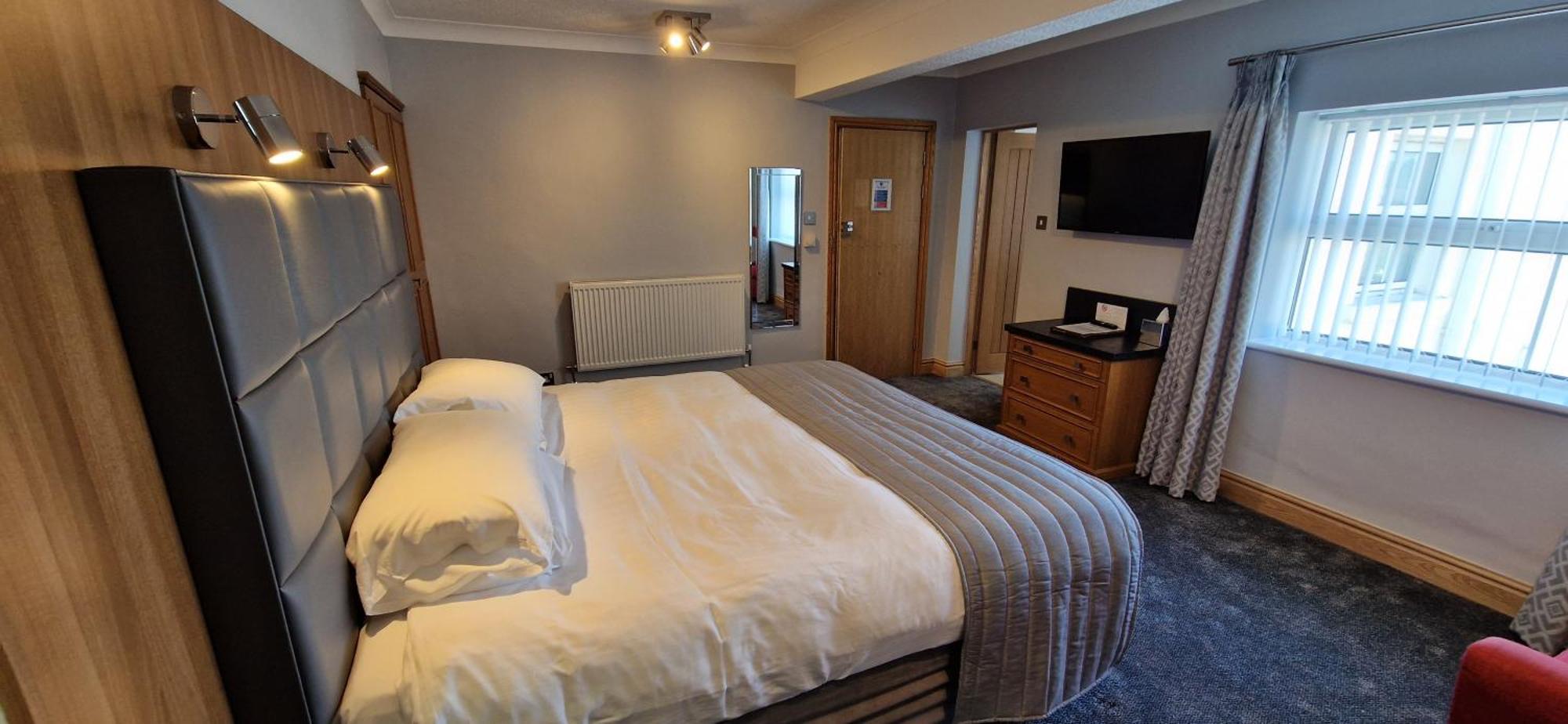 The Royal Hotel Crosby (Merseyside)