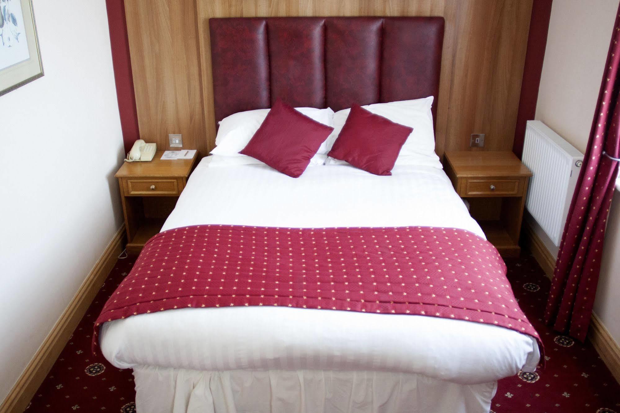 The Royal Hotel Crosby (Merseyside)